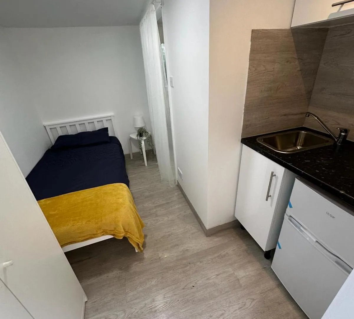 Single Ensuite Room 런던 게스트하우스
